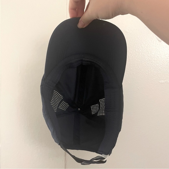 Light hat - Picture 3 of 4